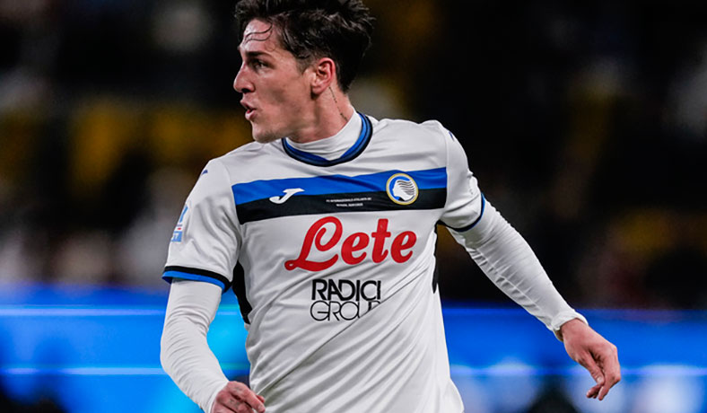 Nicolo Zaniolo de Atalanta en partido contra el Inter