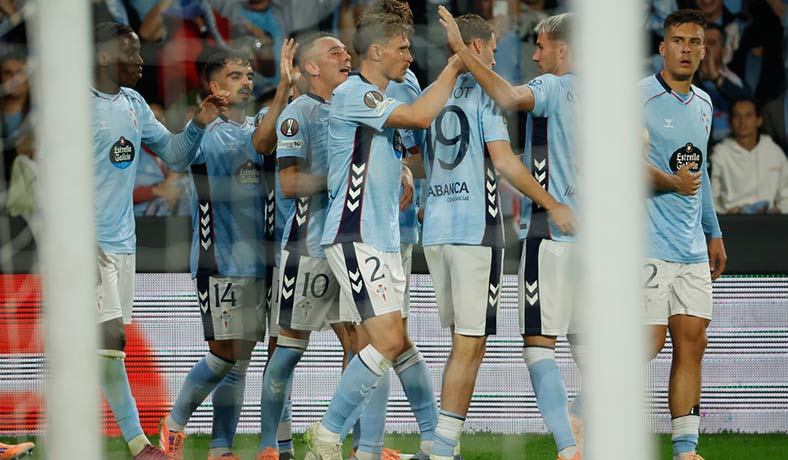 Jugadores del Celta celebran un gol ante PAOK en Europa League