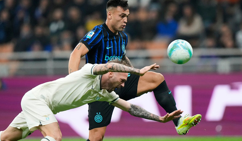 Lautaro Martinez del Inter en partido contra Lazio