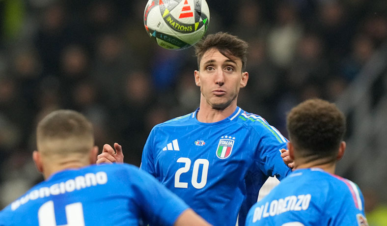 Andrea Cambiaso en partido de Italia contra Francia