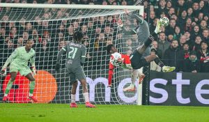 Apuestas del Milan vs Feyenoord: Los Rossoneri se juegan todo como locales