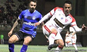 Los Acereros presionan por la cima: Apuestas Huachipato vs Universidad Católica