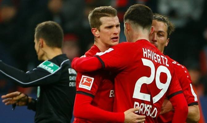 Leverkusen se juega tres puntos en casa