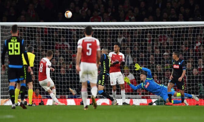Previa para el Napoli vs Arsenal de la UEFA Europa League